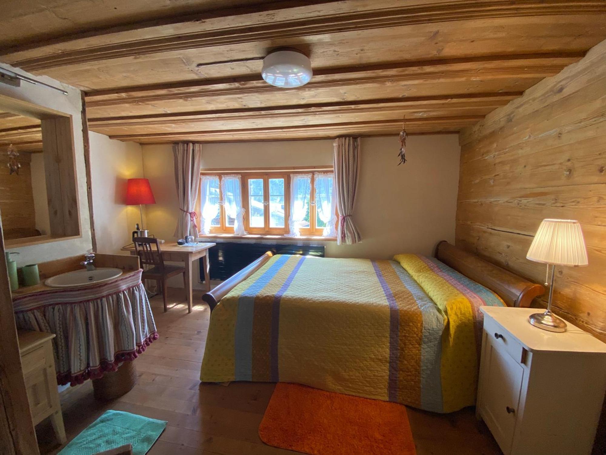 Casa Vegana Bed & Breakfast Trun Bagian luar foto