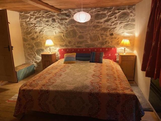 Casa Vegana Bed & Breakfast Trun Bagian luar foto